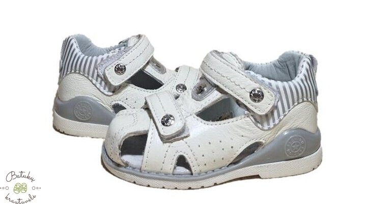 Clibee uždaros basutės (21-26) White/Grey 1 Clibee uždaros basutės (21-26) White/Grey 1