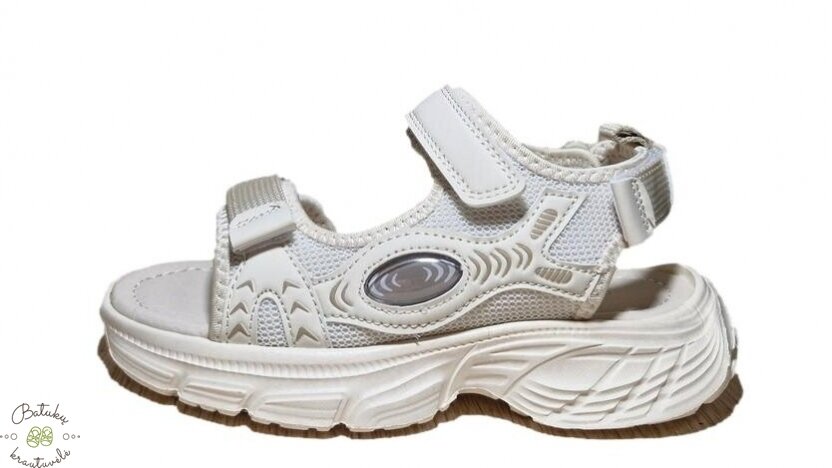 Clibee sportinio stiliaus basutės (32-37) Beige 2 Clibee sportinio stiliaus basutės (32-37) Beige 2