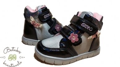 Gelteo aulinukai su drugeliu ir gėlyte (23-28) Black/Grey 1 Gelteo aulinukai su drugeliu ir gėlyte (23-28) Black/Grey 1