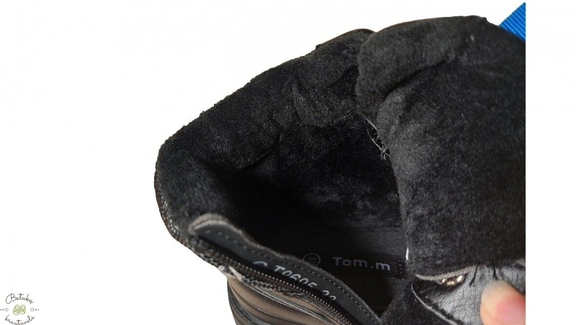 Tom.m aulinukai su mėlyna juostele (33-38) 4 Tom.m aulinukai su mėlyna juostele (33-38) 4